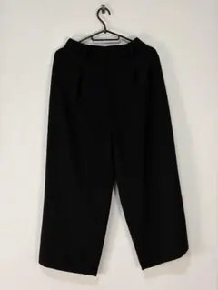 ユニクロ ブラック パンツ Sサイズ