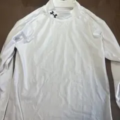 UNDER ARMOUR ホワイト 長袖ハイネックシャツ MD