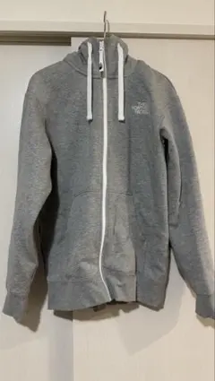 ⚠️最終値下げ⚠️ノースフェイス グレー ジップアップパーカー