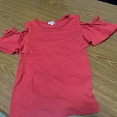 赤いフリル付きタンクトップ 150