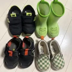 New Balance キッズシューズ 黒/黄緑 長靴 サンダル