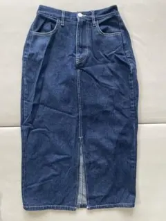 レトロガール　スリット入りデニムスカート