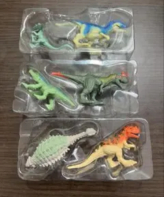 ジュラシックワールド　ミニフィギュア　ボックスアソート