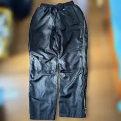 防寒　スポーツズボン