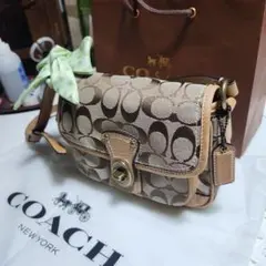 ❇極美品『COACH斜め掛け ショルダー』リボン付ターンロック ブラウンベージュ