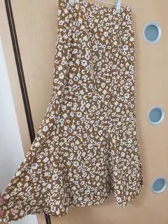 フラワープリント ロングスカート