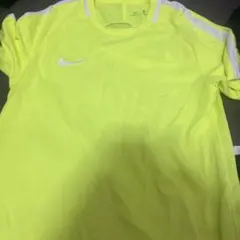 ナイキ　トレーニング　シャツ&パンツ