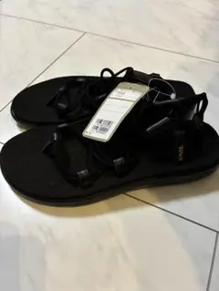 【新品タグ付き】Teva レースアップサンダル ブラック 23cmのサムネイル