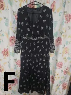 《極美品》alicia PAGEBOY 花柄長袖ワンピース