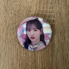 TWICE モモ ONCE DAY 缶バッジ ①