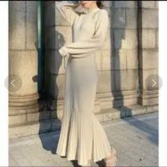 RESEXXY マーメイドシルエットワンピース　アイボリー リブニットワンピース