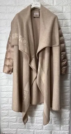 モンクレール MANTELLA 希少 ケープ型ダウンコート S 正規品のサムネイル
