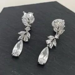 Item thumbnail for item 6a969863-1246-4568-ae4f-c3217e42023a