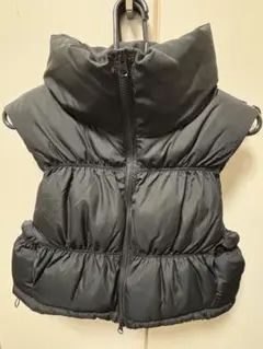 ブラック ダウンベスト