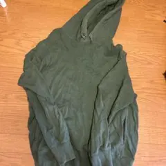 オリーブグリーン フード付きパーカー　XLサイズ