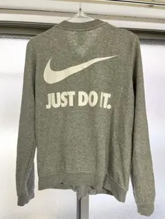 Nikeレディース グレー ジップアップジャケットL