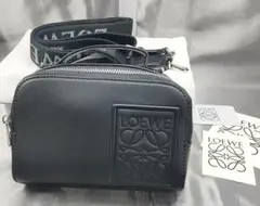 LOEWE ブラック ショルダーバッグ