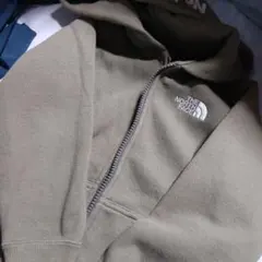ノースフェイスパーカー110美品