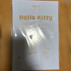 Sweet 3月号　雪焼け❤︎ハローキティ　4点セット