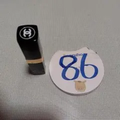 Chanel リップクリーム ブラック スティックタイプのサムネイル