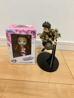 鬼滅の刃　フィギュア　炭治郎＆ねずこ