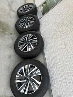 新車外し】ランクル300 ZX 純正 20インチ ホイール タイヤセット4本