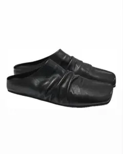 新品 箱付き CLANE GRAIN LEATHER CLOGS 36 - メルカリ