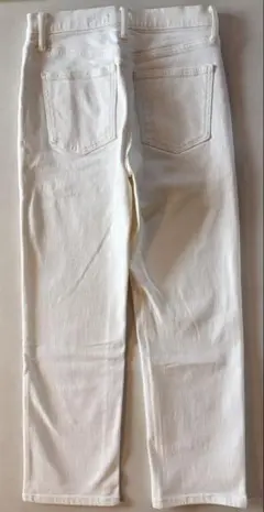 【UNIQLO】ホワイトジーンズ　レディース　サイズ25