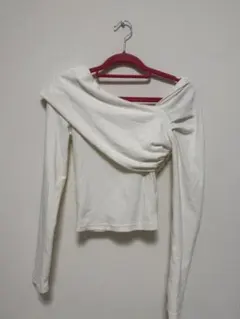 Dazy ホワイト オフショルダー ニット S