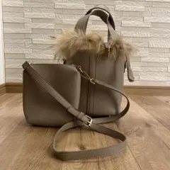 ファー付きレザーバッグ 中型 バケツ型