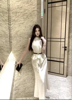 andmary Ann ribbon pleats dress Beige - メルカリ