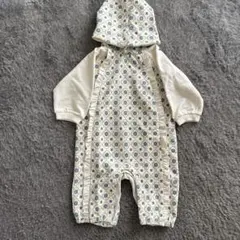 CONOHA BABY ベビー服　サイズ80 ロンパース　フード付き　ボタン