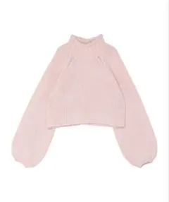 ピンク色　ニット　ショート丈　タートルネック