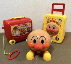 ＊2月19日までの出品 アンパンマン　キャリーケース　お菓子入れ　3個セット