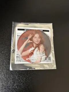 ユンジン　LE SSERAFIM SPECIAL CAFE 2025