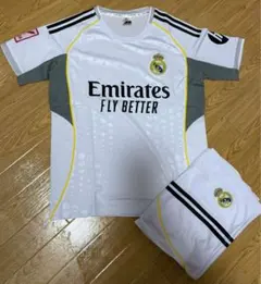新品 レアル・マドリード ホーム ユニフォーム ジャージ大人