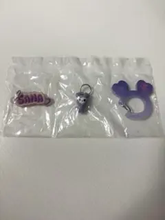 TWICE LOVELYS アクリルカラビナフロッキーマスコット サナ　ガチャ