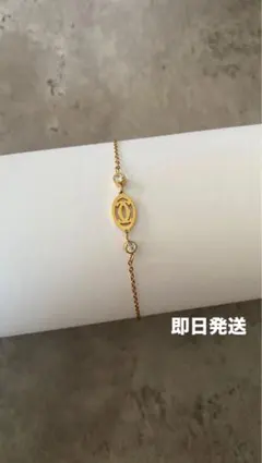 ゴールドカラー ロゴモチーフ ブレスレットのサムネイル