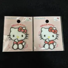 セリア サンリオ ハローキティ パイルワッペン　ふわふわ 刺繍ワッペン