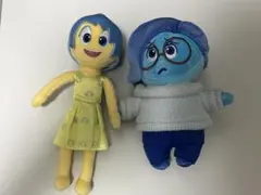 インサイドヘッド　ヨロコビ&カナシミ　ぬいぐるみバッジ