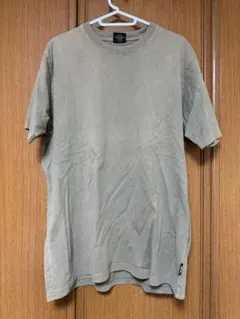 STUSSY TEE