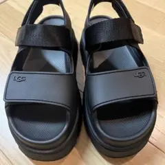 UGG ブラック サンダル⭐︎ゴールデングロウ　⭐︎23cm