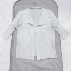 PLEATS PLEASE カーディガン 羽織り ホワイトのサムネイル