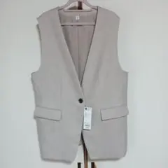 お値下げ☆タグ付き新品未使用　GU　ノーカラー　ジレ　XL　ベージュ