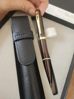 Item thumbnail for item 6353588e-51d6-470d-a607-b609c7f896d3