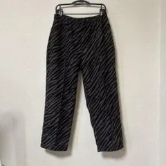 ゼブラ柄 ワイドパンツ ブラック