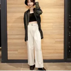 【人気即完売品】UNIQLO U＊ベルテッドタックワイドパンツ