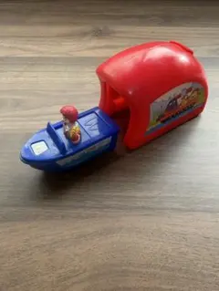 Item thumbnail for item 8c9bbf24-323d-48d8-8831-55951a076d94