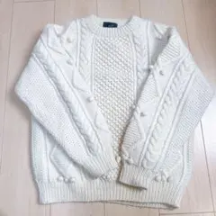 アイボリー レトロ　ポンポン付き　ケーブル編み ニットセーター