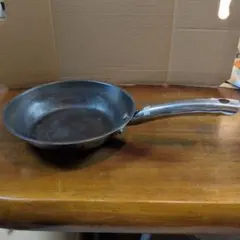 Item thumbnail for item 6dc3d7ca-bce6-4193-8068-29b72bbd15f5